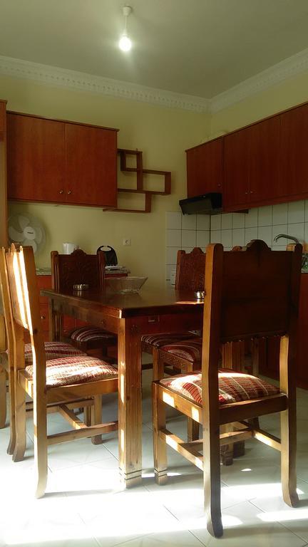 Fiona Seafront Apartments Nikiána Kültér fotó
